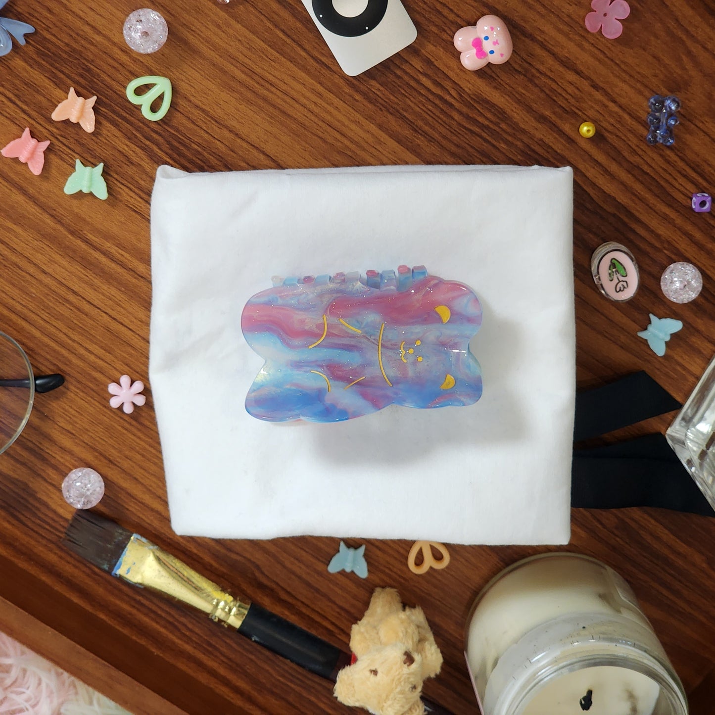 Nebula Bear Hair Claw
