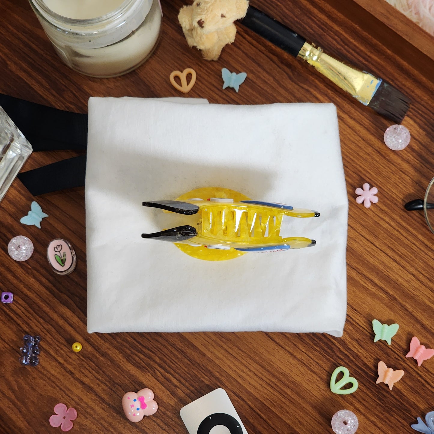 Delicious Banana Hair Claw