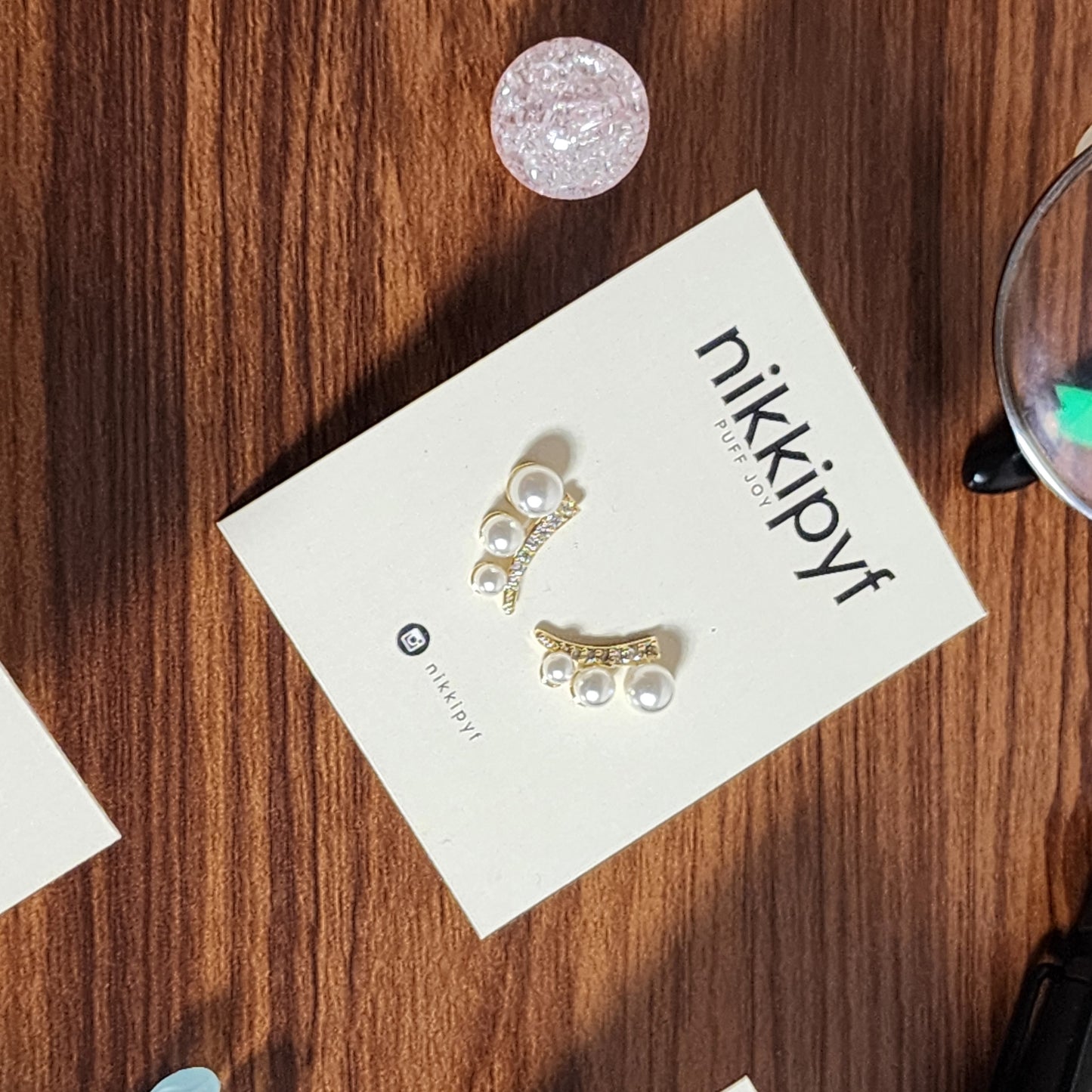 Round Earrings with Crystals